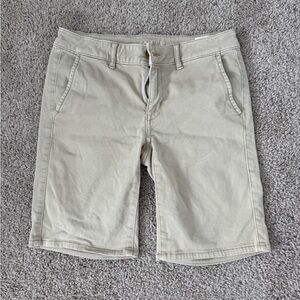American Eagle Outfitters Super Stretch Skinny Khaki Shorts